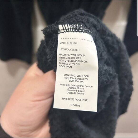 NWT Perry Ellis Portfolio Textured Fleece Robe - Picture 5 of 5